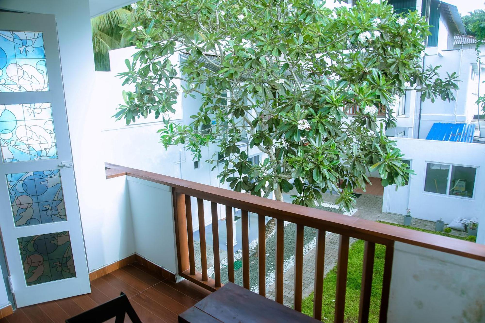 Anchorage Mirissa Hotel Ngoại thất bức ảnh